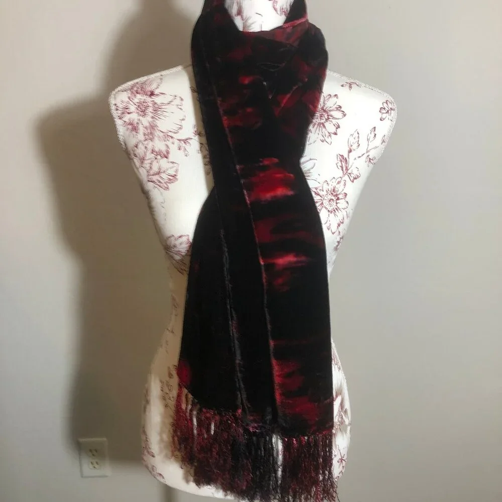 🖤 Crimson & Black Velvet Scarf – Silk Blend | Boutique Evening Luxe
